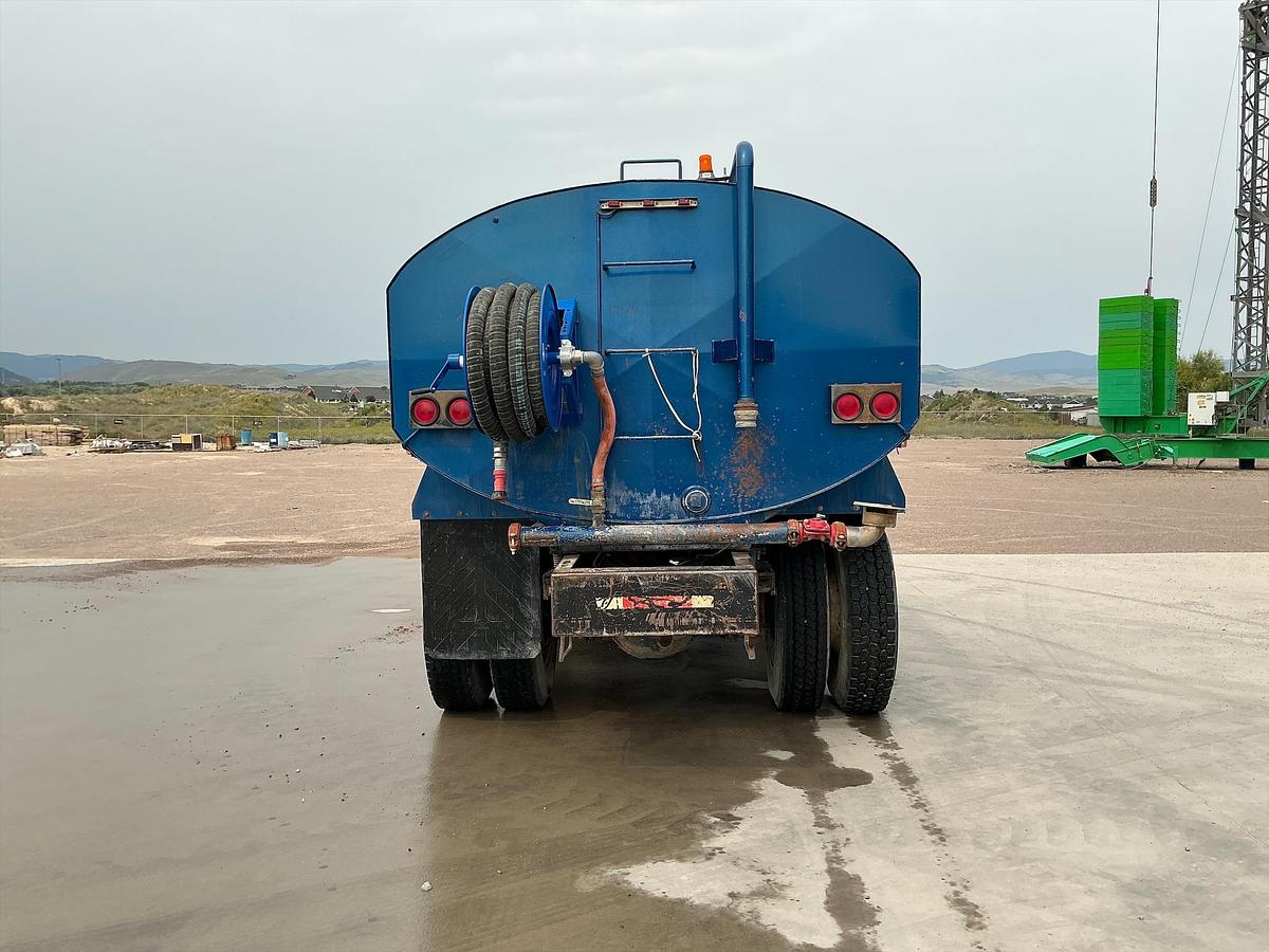 Used Ford 2000 Gallon Water Truck