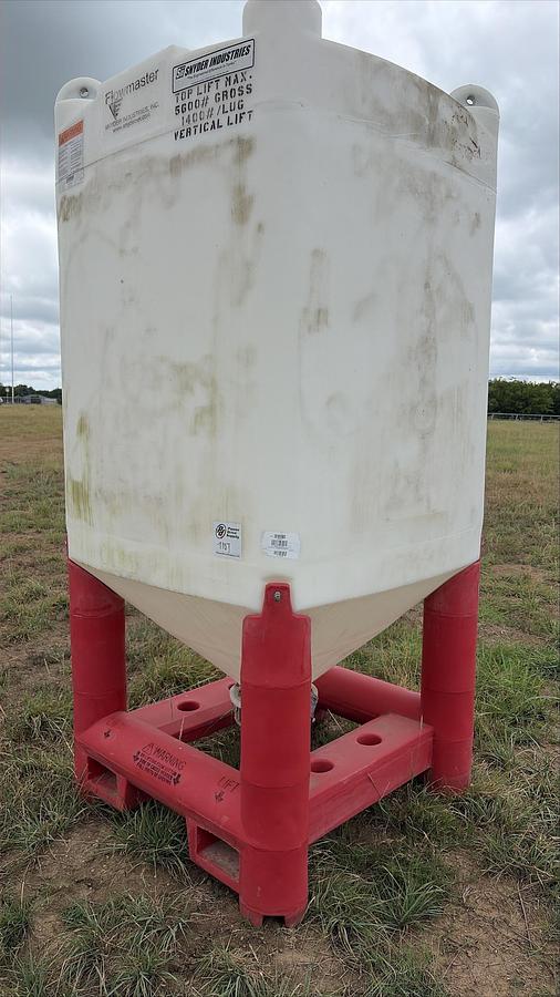 Used Snyder Flow Master Hopper