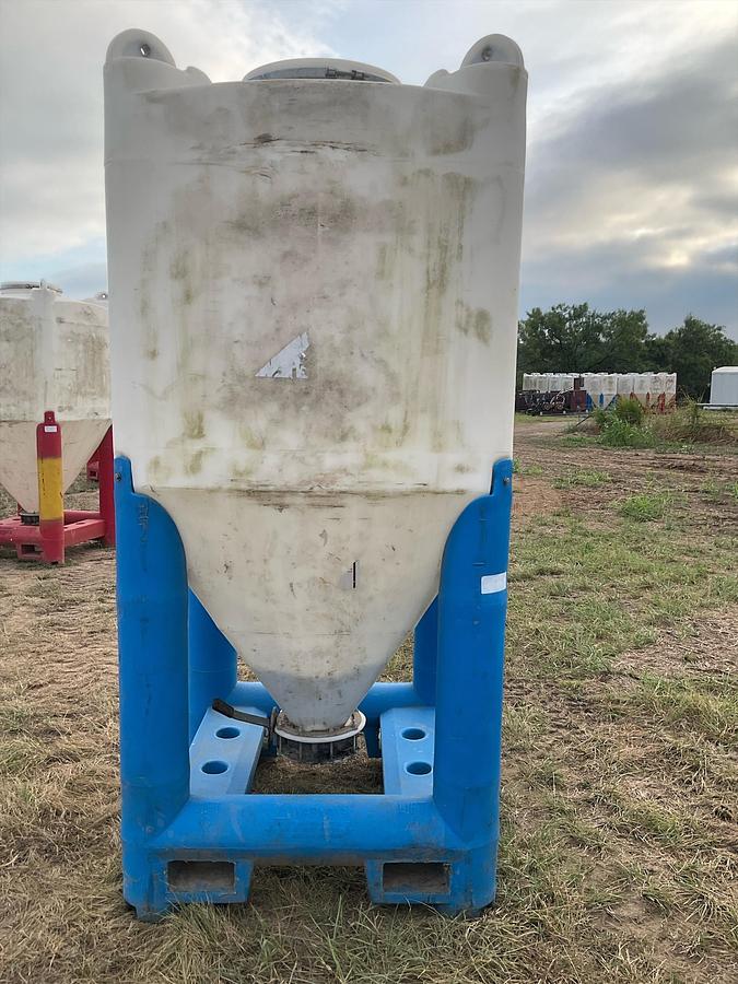 Used Snyder Flow Master Hopper