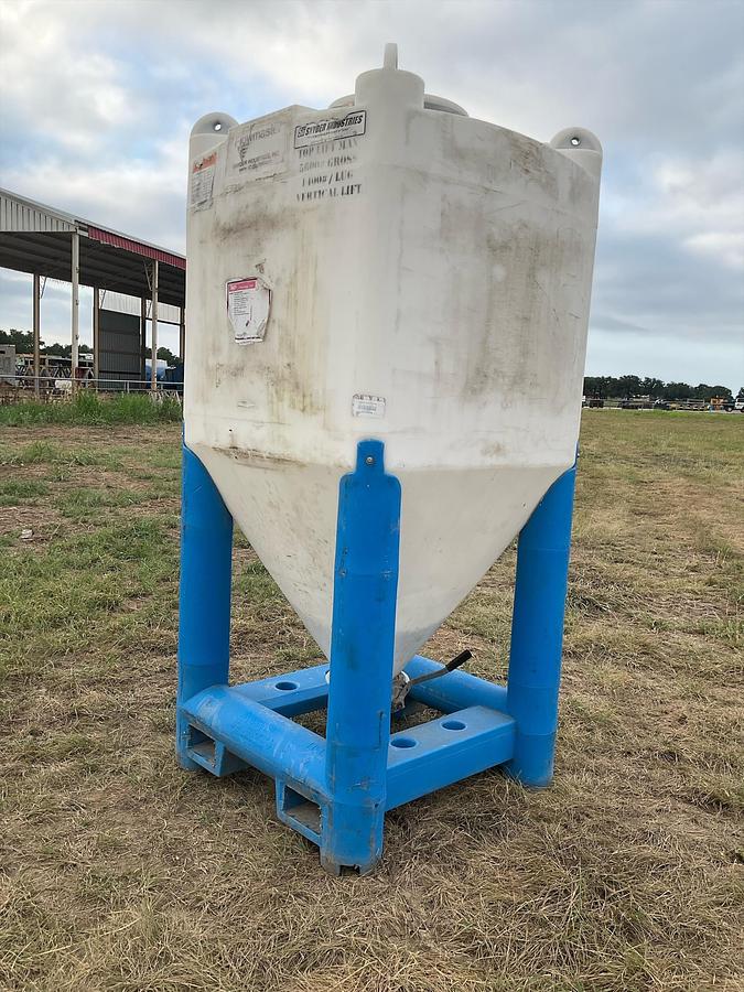 Used Snyder Flow Master Hopper