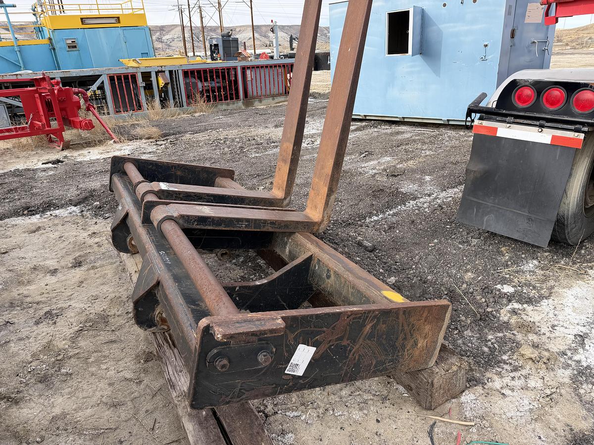 Used Loader Forks (5ft)
