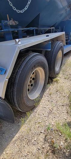 Used 2011 Appco Sand King FS-40 Portable Transfer Trailer