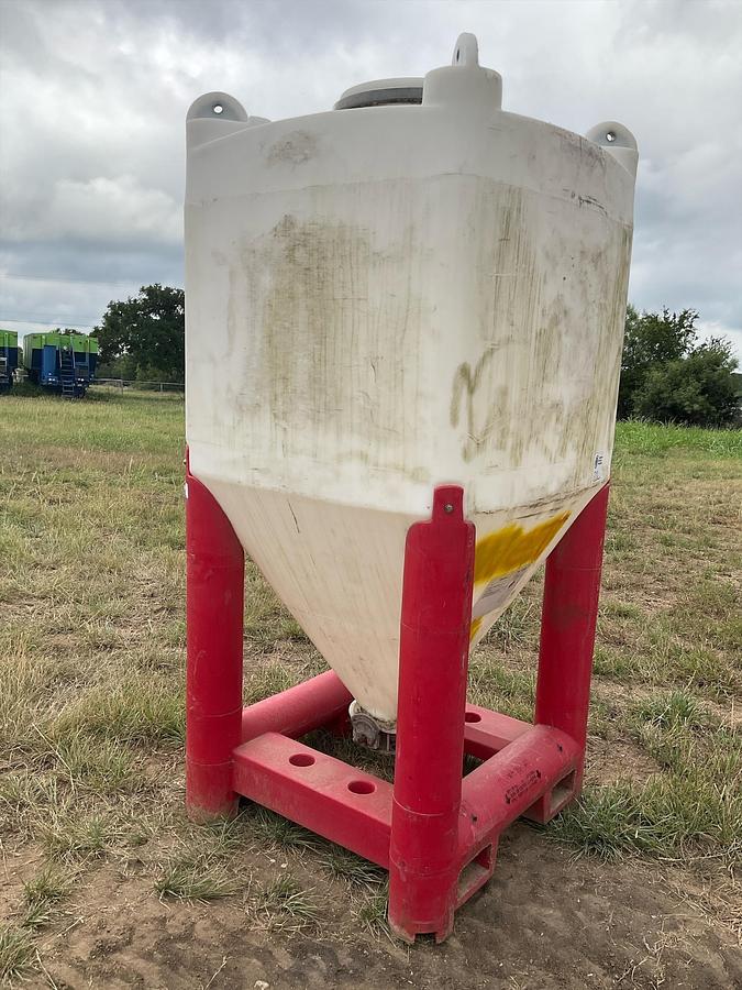 Used Snyder Flow Master Hopper
