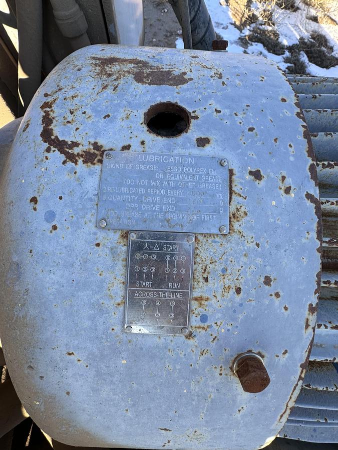 Used 4 STATION ACCUMULATOR CLOSING UNIT