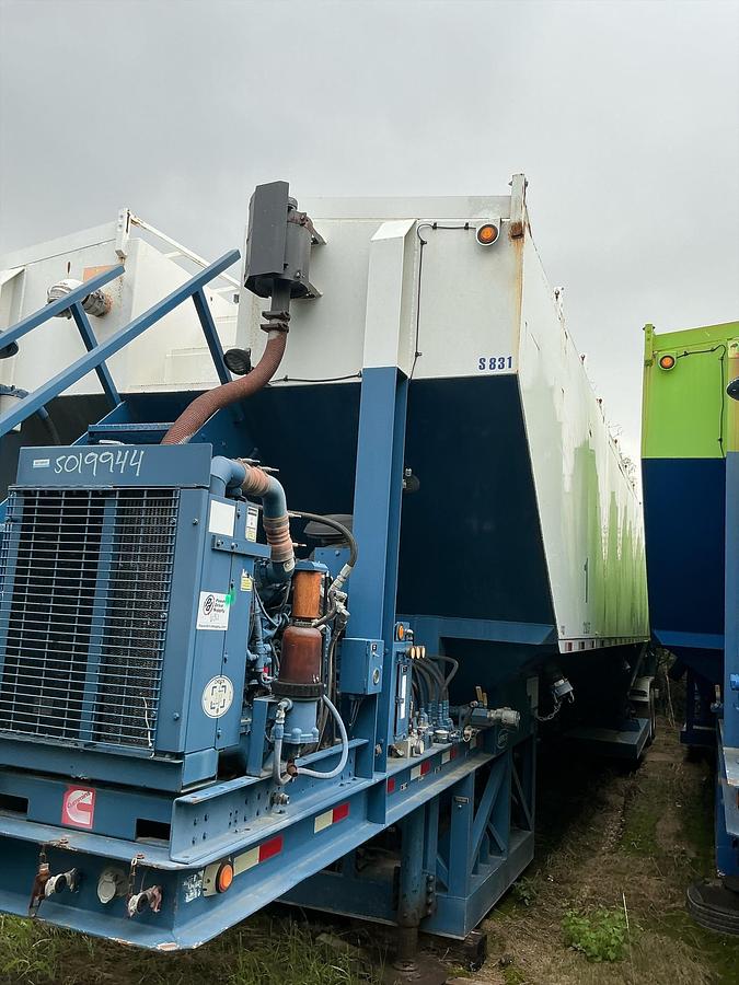 Used 2011 Appco Sand King FS-40 Portable Transfer Trailer