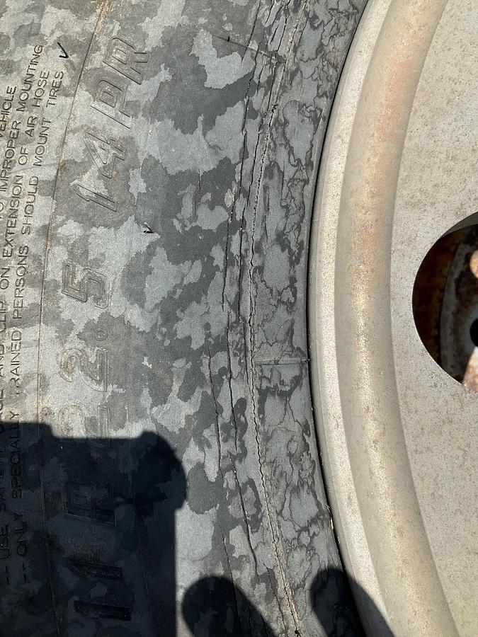Used Firestone F5561 