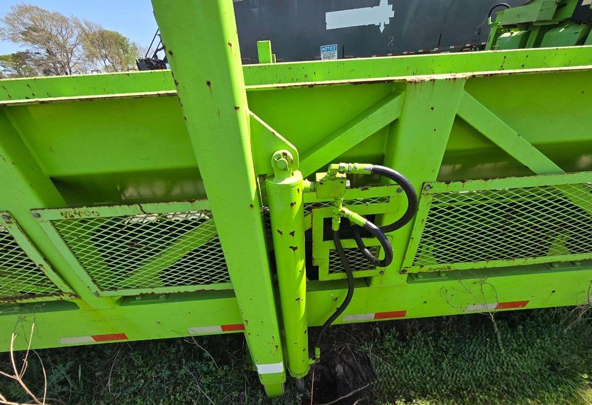 Used 2011 APPCO MS-82-30 T/A SAND CONVEYOR TRAILER