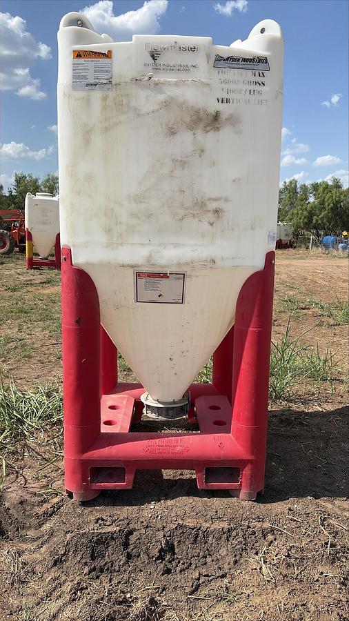 Used Snyder Flow Master Hopper