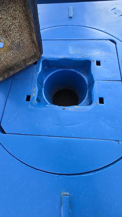 Used RG ZP275 Rotary Table