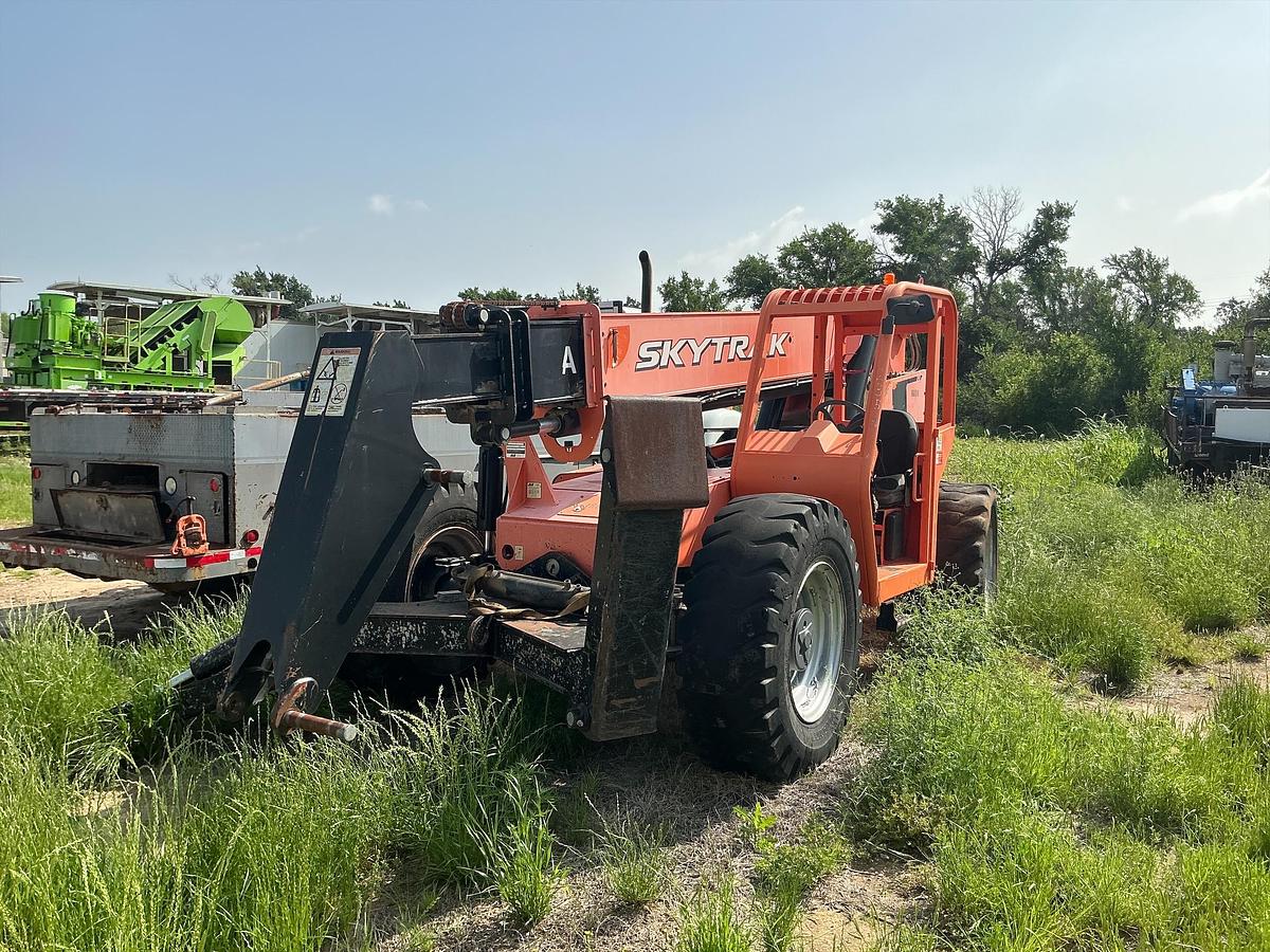 Used JLG Sky Trak 10042Telehandler