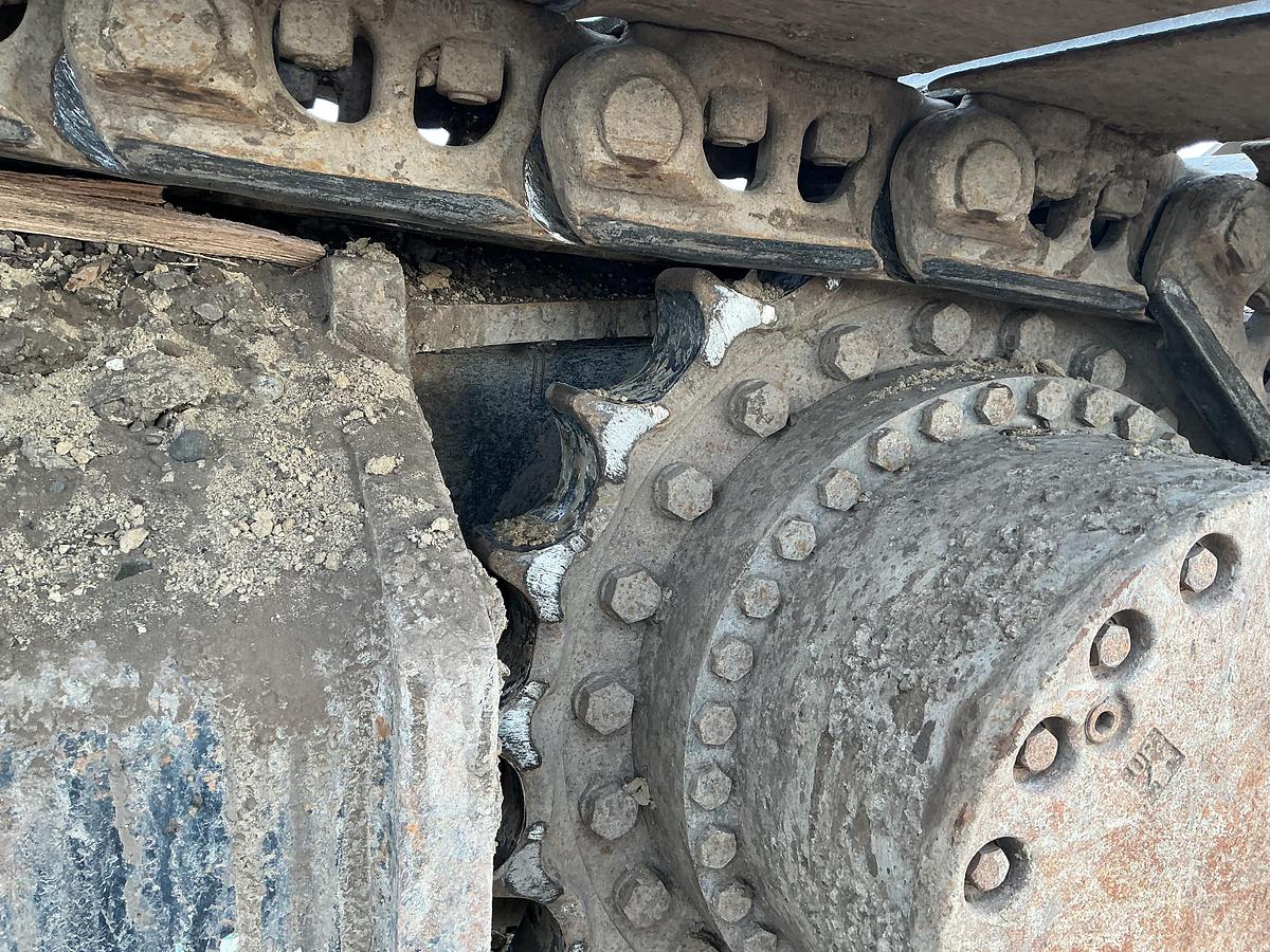 Used 2015 DEERE 350G-LC