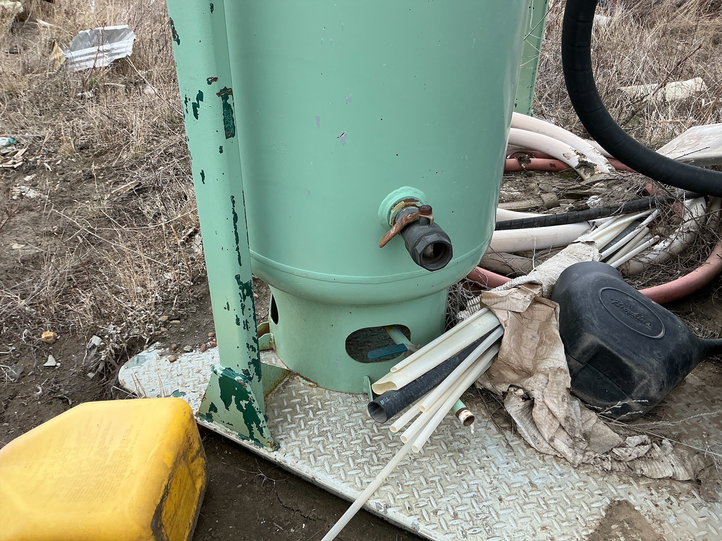 Used Welded Steel Air Compressor w/Shed 