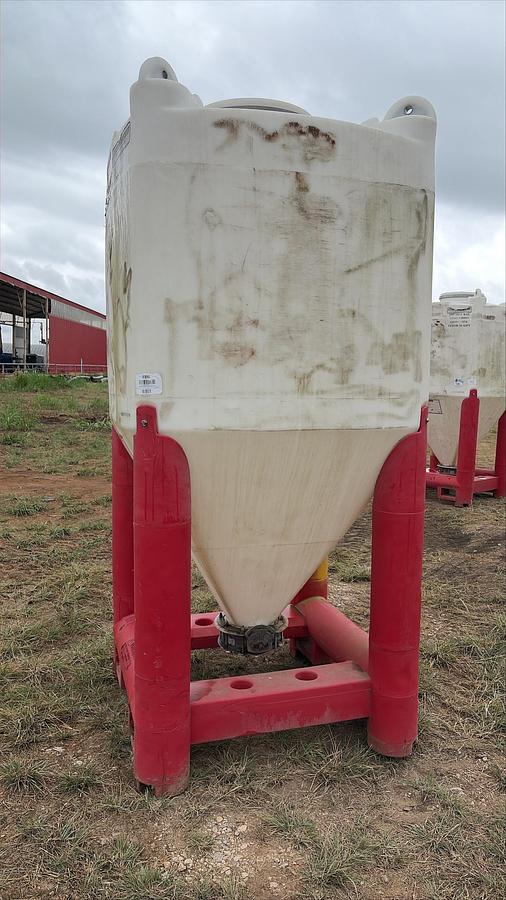 Used Snyder Flow Master Hopper