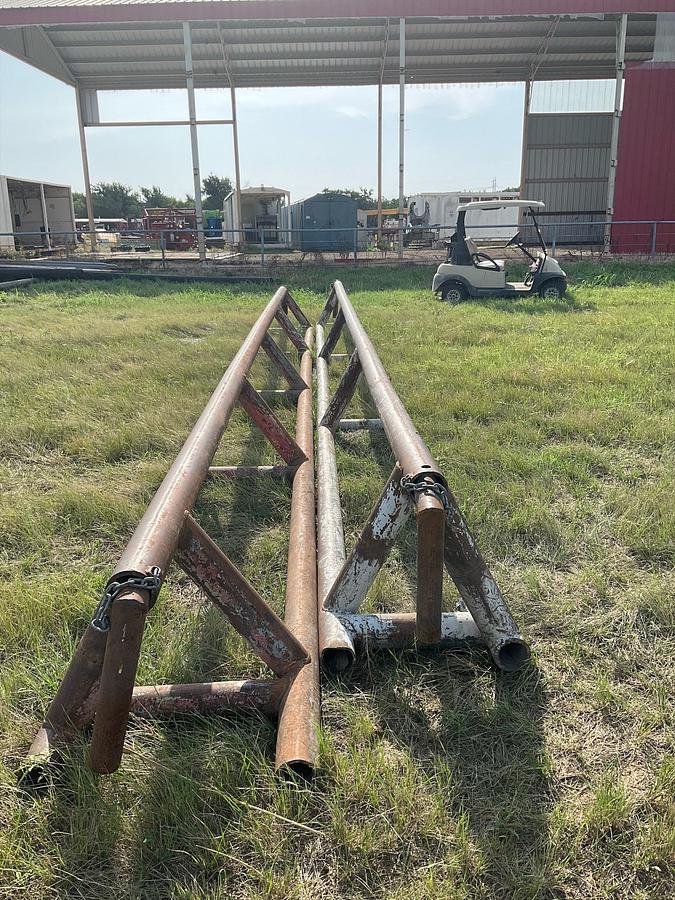 Used Pipe Racks – Set of 2