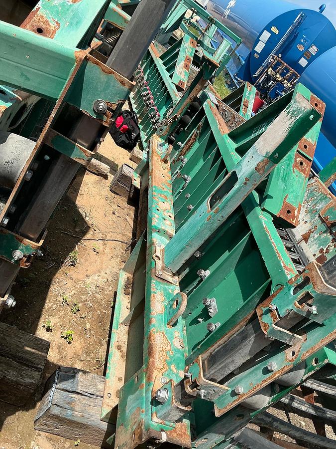 Used Derrick Shaker