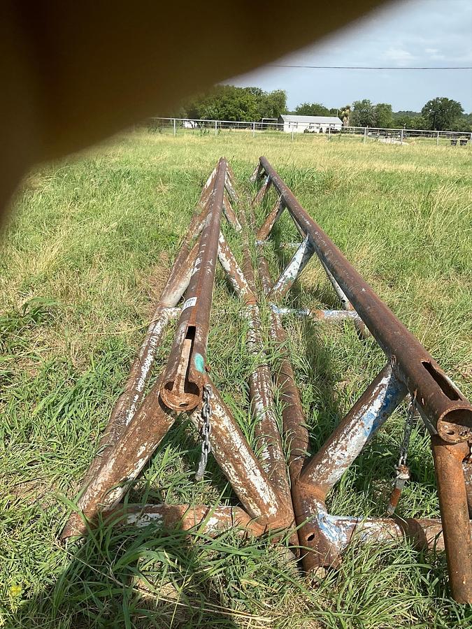 Used Pipe Racks – Set of 2