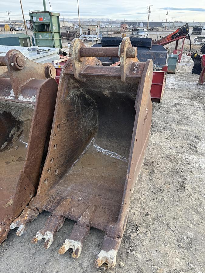 Used CAT 36 inch Excavator Bucket
