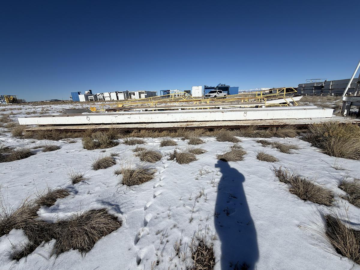 Used Suitcases (Empty) Rig #323