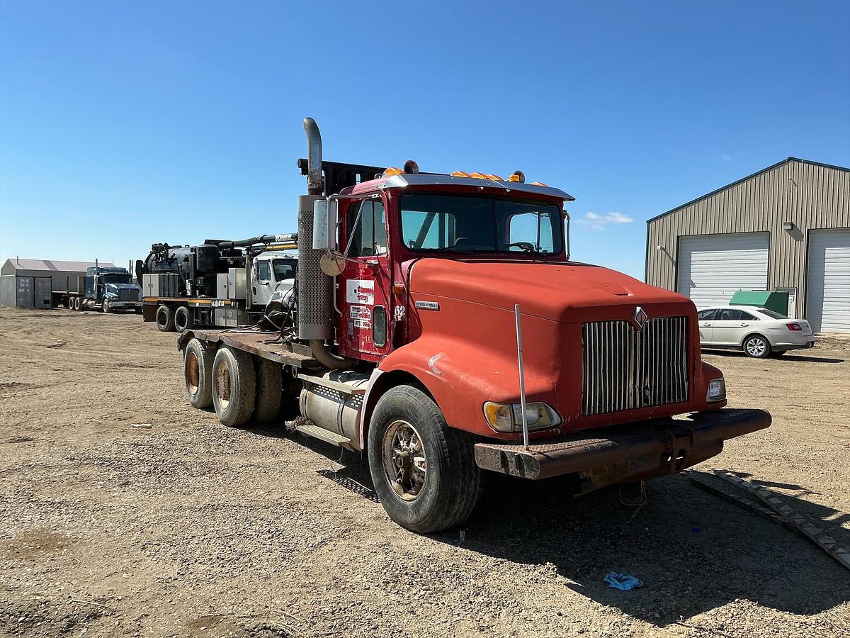Used International Semi Winch Truck 