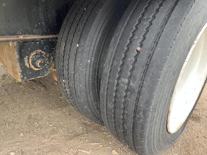 Used 2019 Transcraft 48' Step Deck