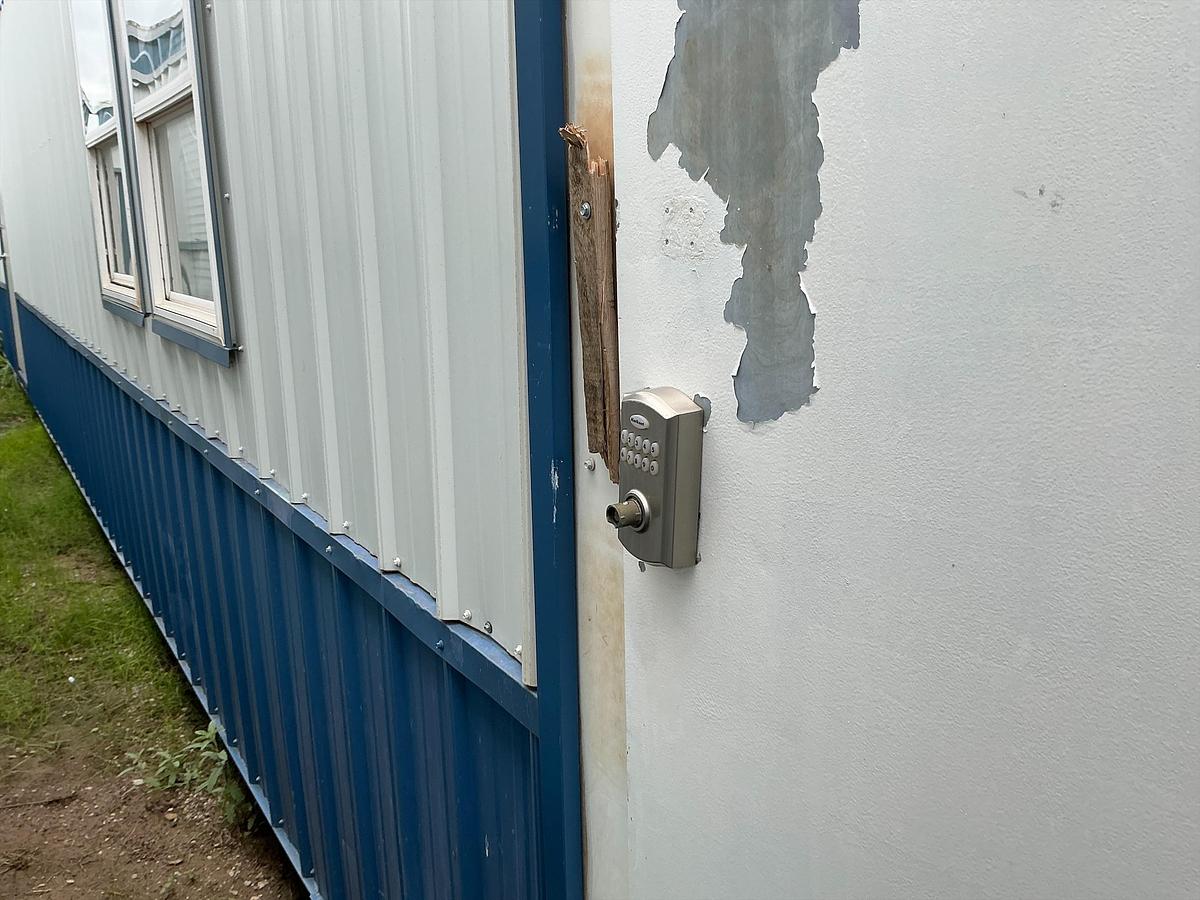 Used Ameritech Crew House/Man Camp 