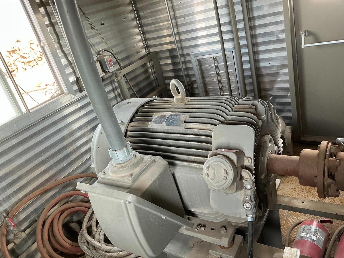 Used Ariel JGA/2 Gas Compressor in Shed