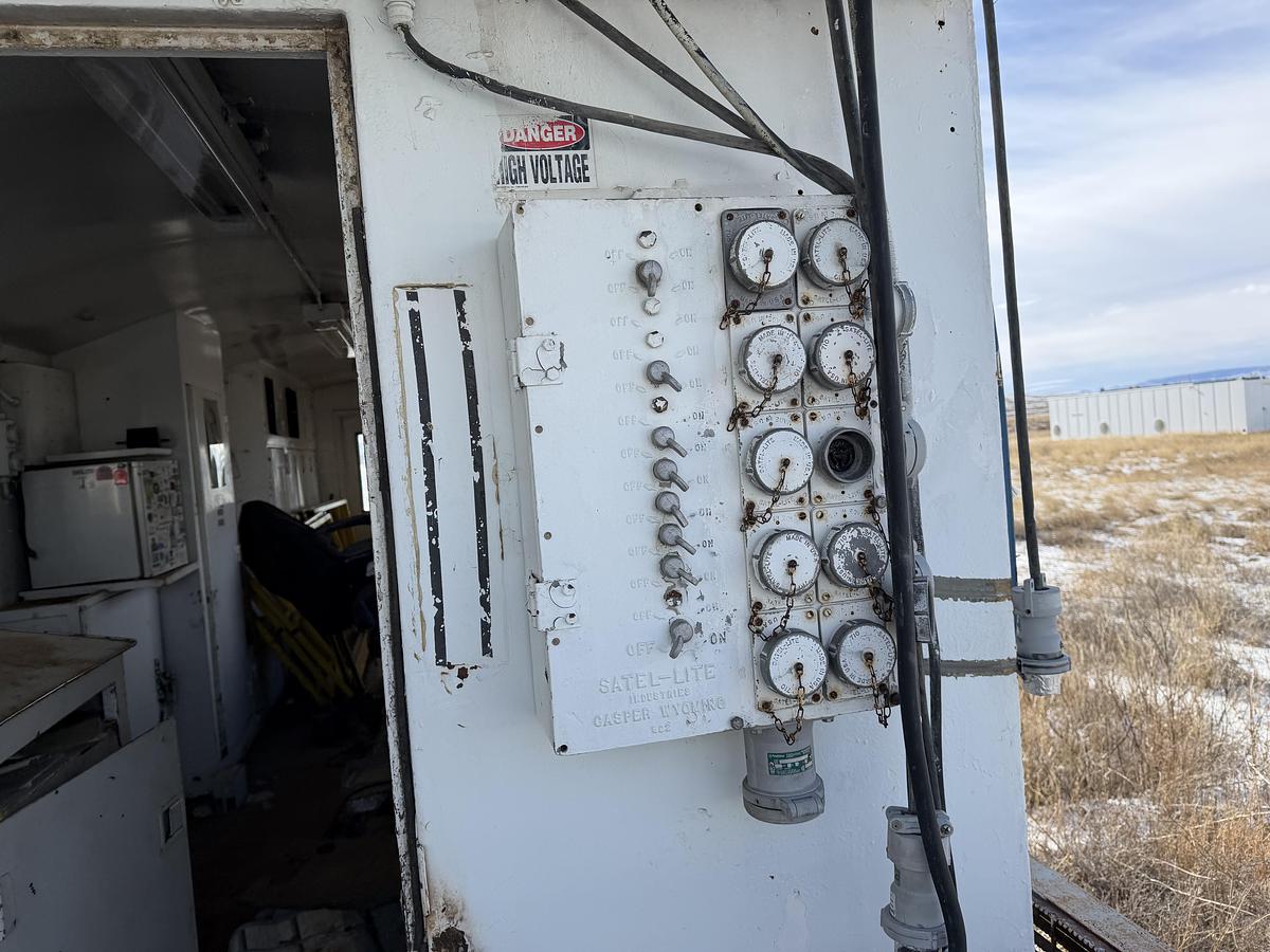 Used Drillers Cabin Rig #235