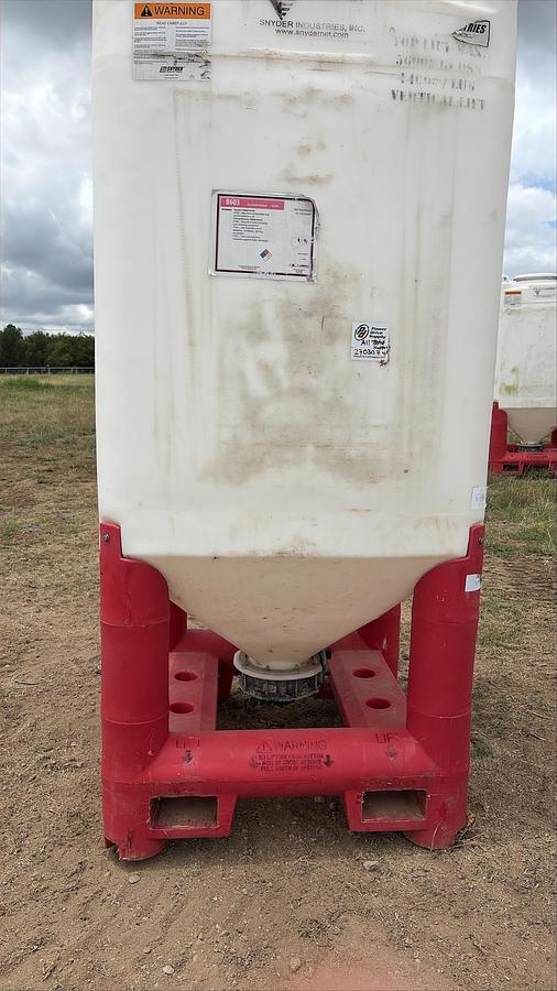 Used Snyder Flow Master Hopper 