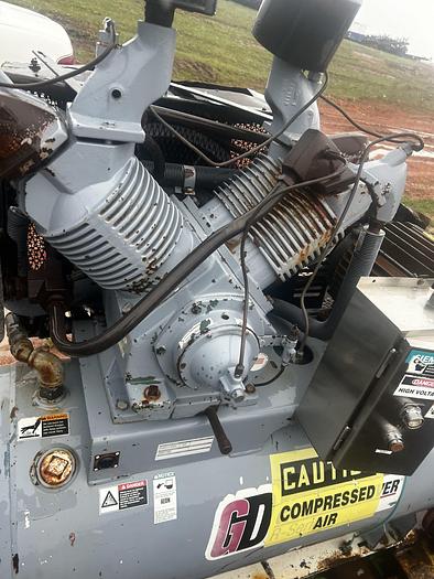 Used Air compressor 