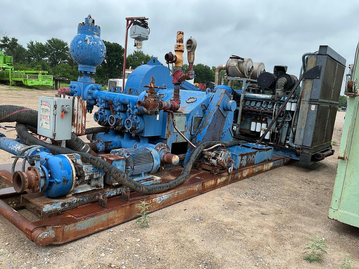 Used 2007 Sinocan MD8 Triplex Mud Pump