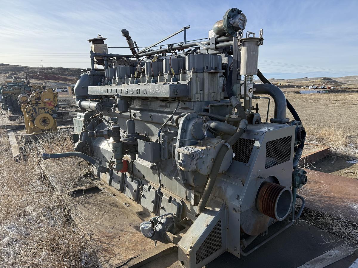Used 2001 WAUKESHA F3524 GSI Diesel Engine