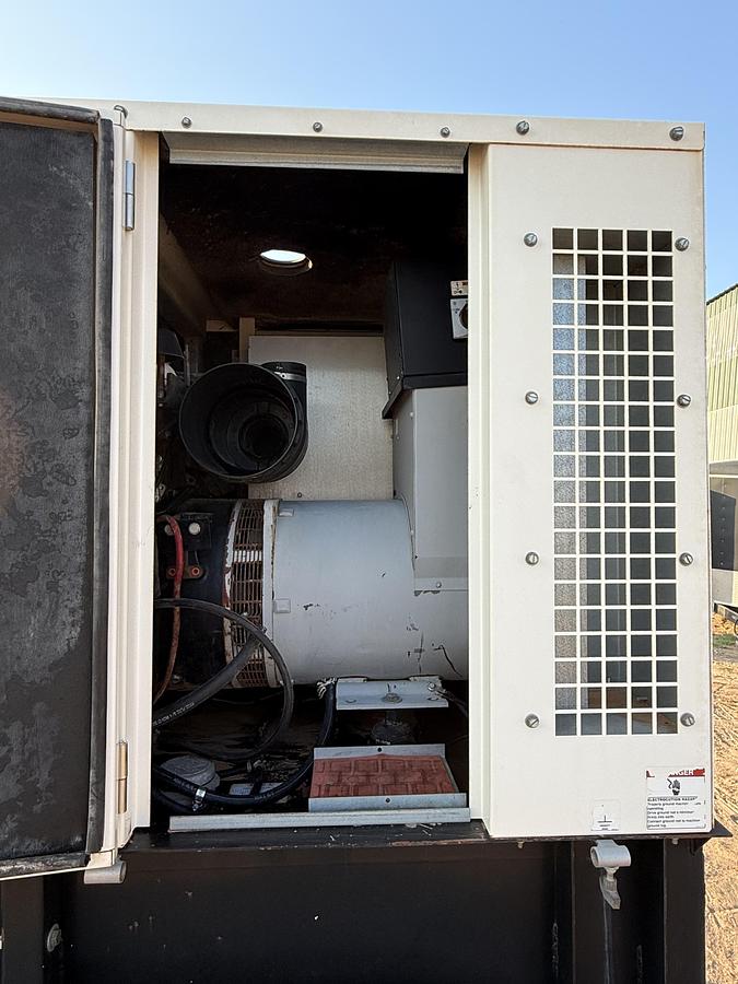 Used Warren Power Systems 3 Phase/60HZ/480V Generator