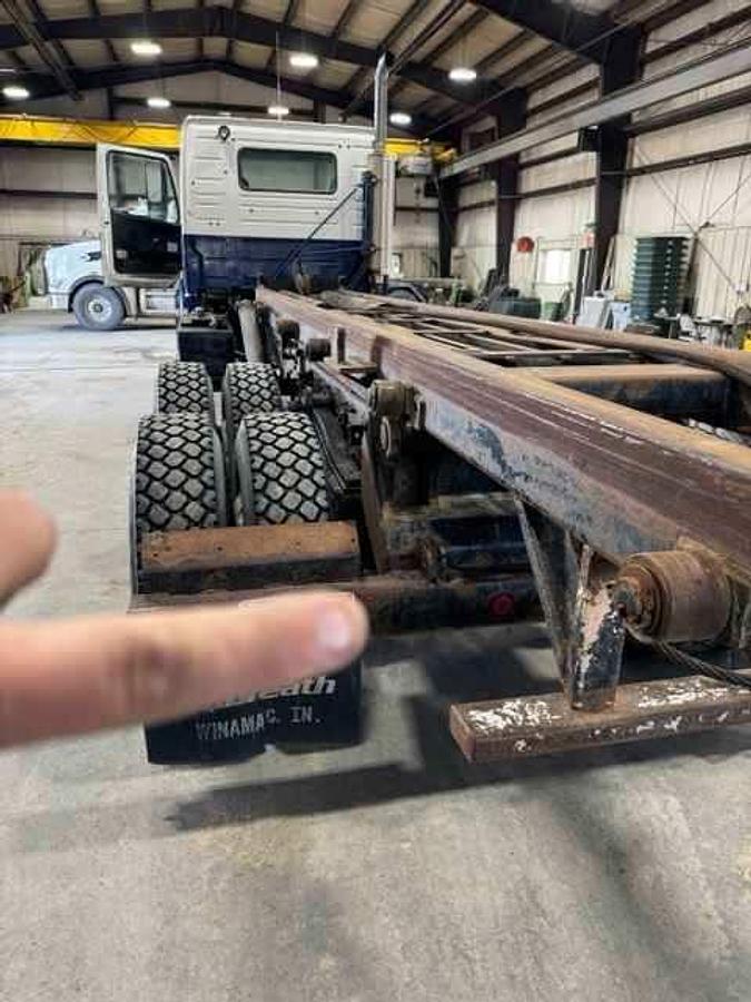 Used 2002 Volvo VHD Roll-Off Truck