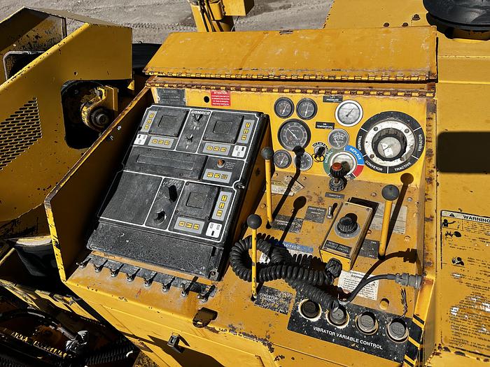 Used 2006 Gomaco GT3600 Curb & Gutter Machine