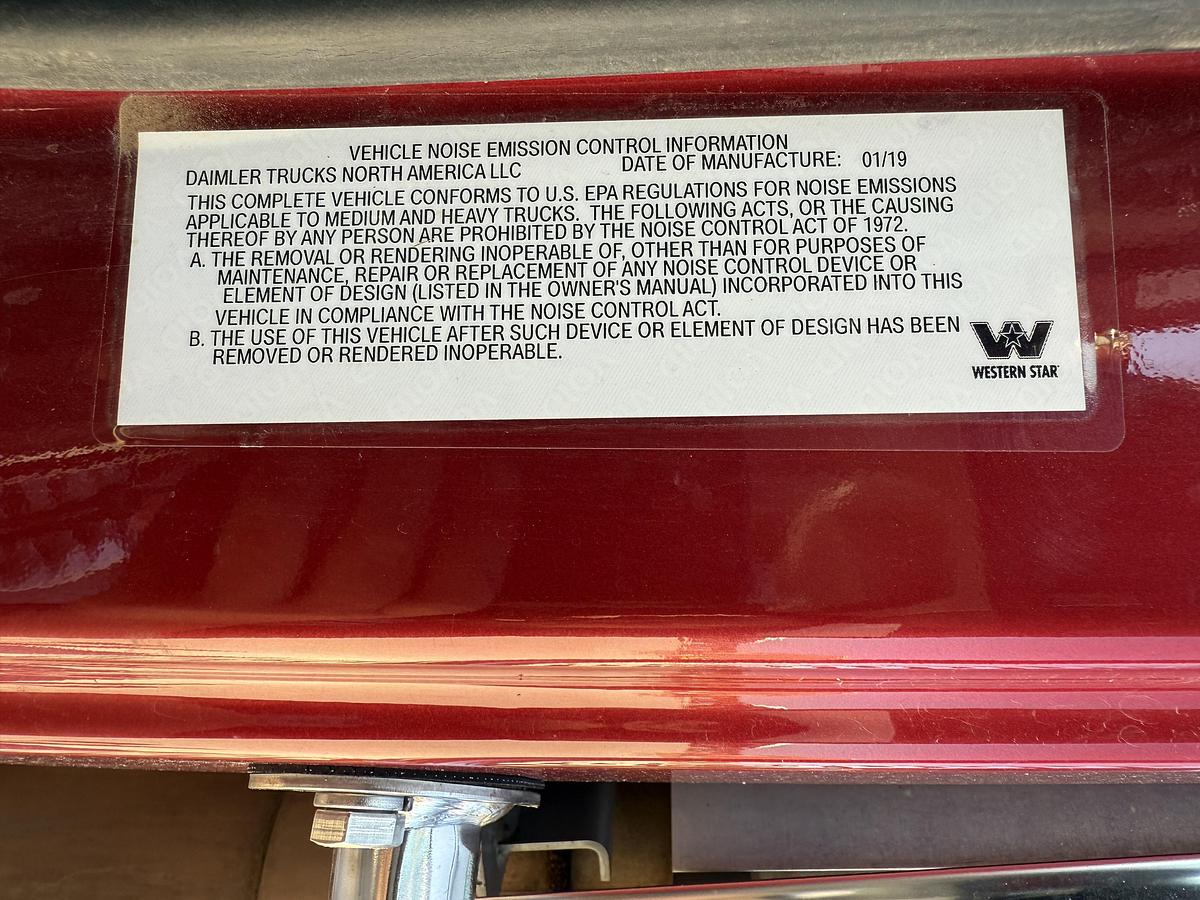 Used 2020 Western Star 4900SB Winch Truck w/Conventional Sleeper