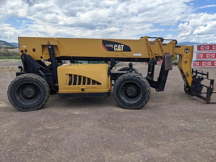 Used 2011 Cat TL1255