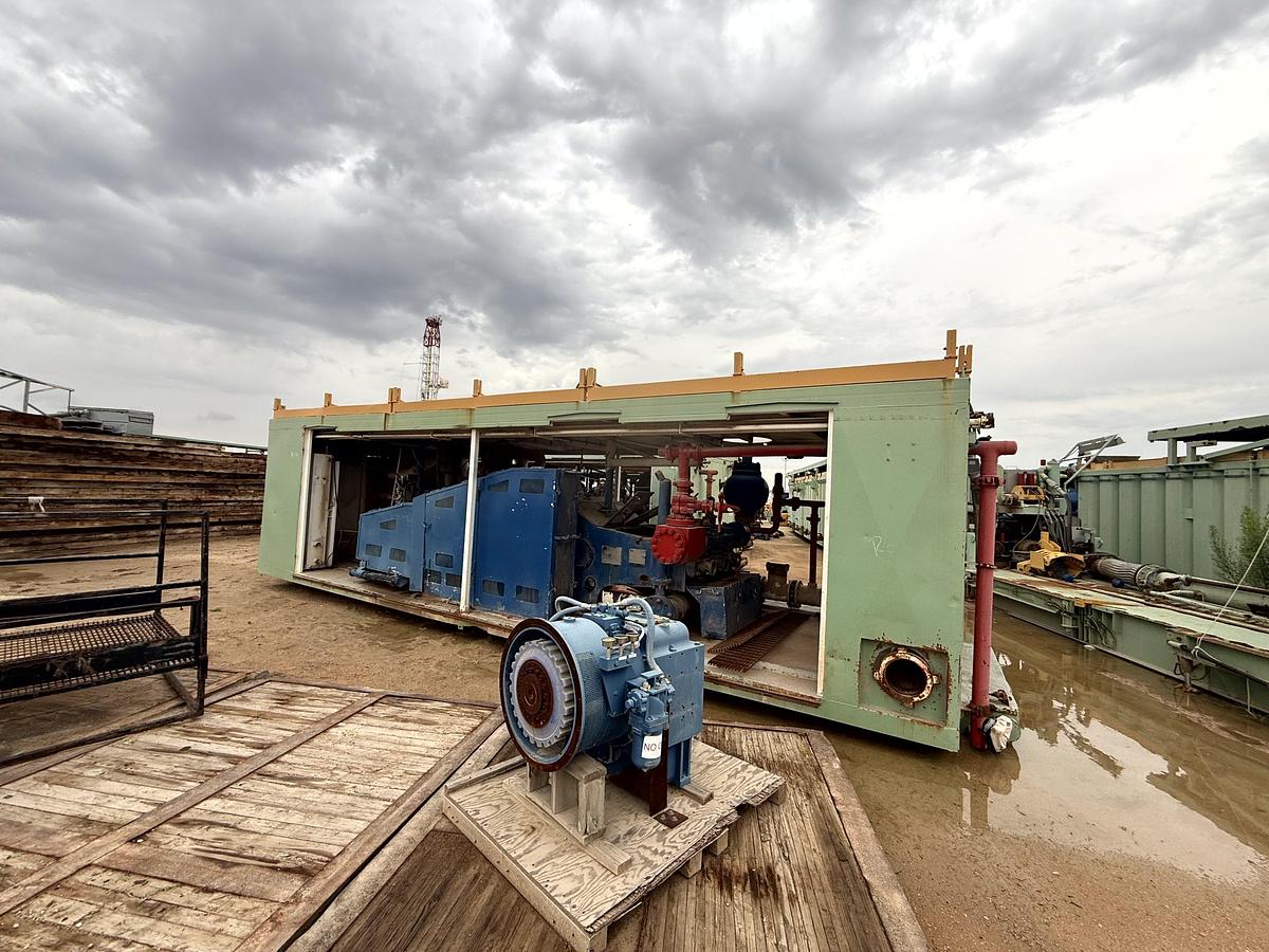Used Bomco F1000 Mud Pump 