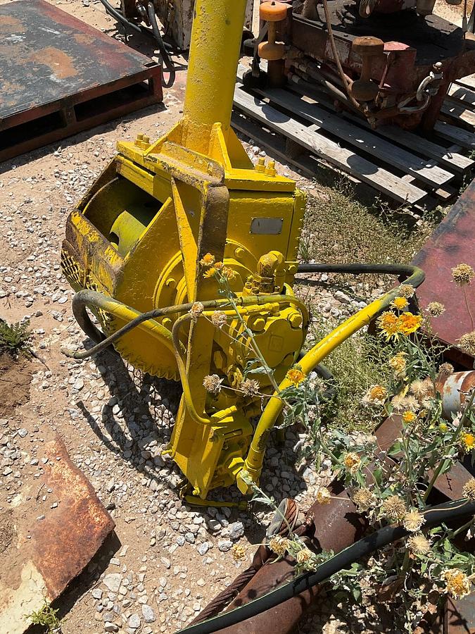 Used Braden Hydraulic Hoist