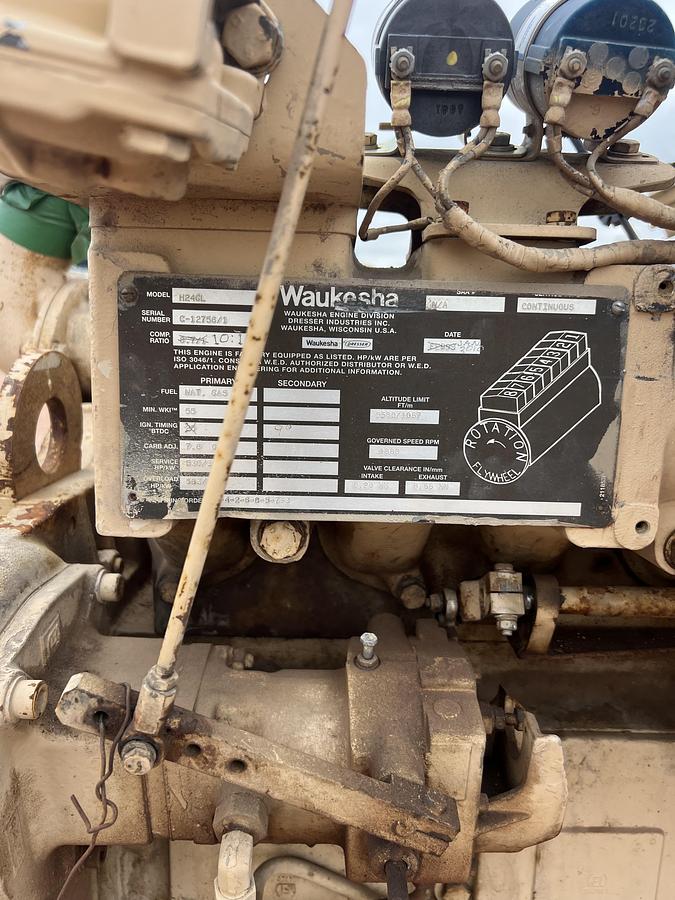 Used WAUKESHA NATURAL GAS ENGINE H24GL