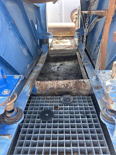 Used NOV 3 Panel Shale Shakers