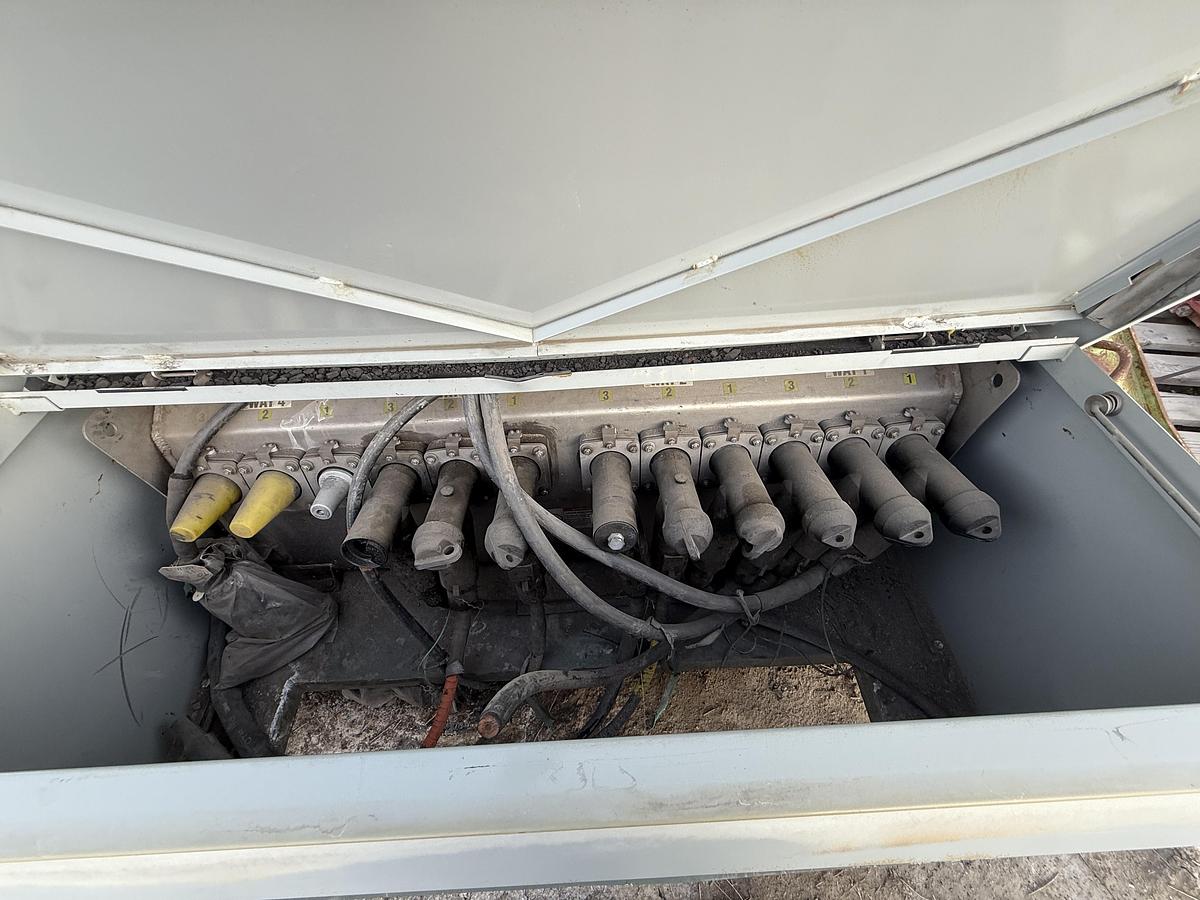 Used S&C Elecrtic Company Switchgear