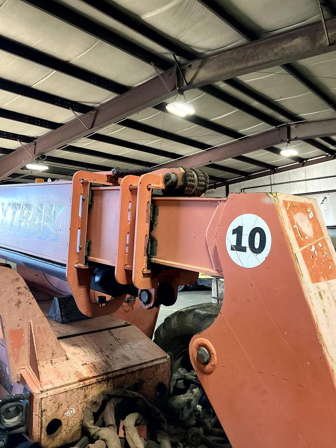 Used SKYTRAK 10042 JLG Reach Lift 