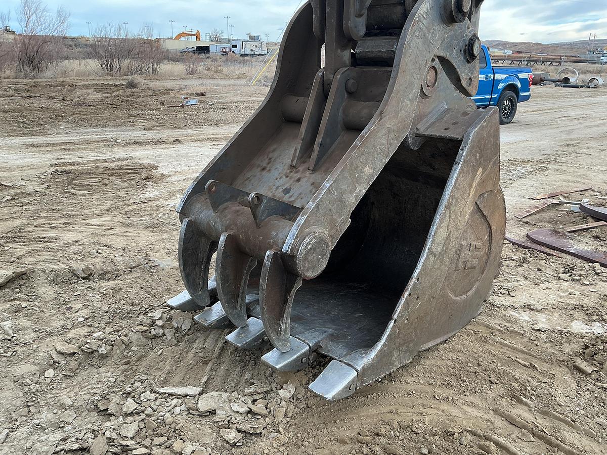 Used 2015 DEERE 350G-LC