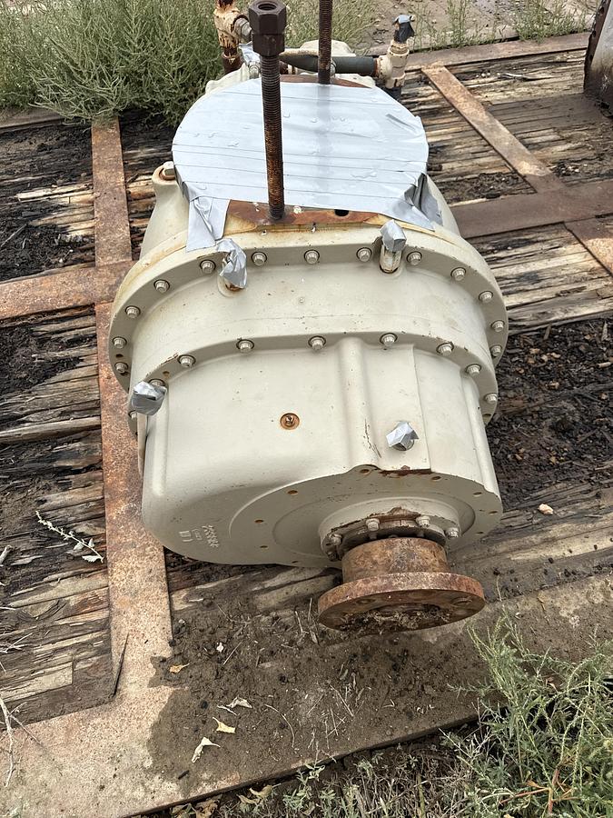 Used SULLAIR Screw compressor