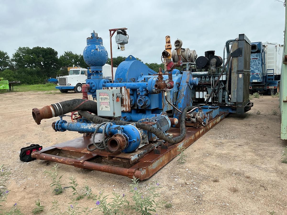 Used 2007 Sinocan MD8 Triplex Mud Pump