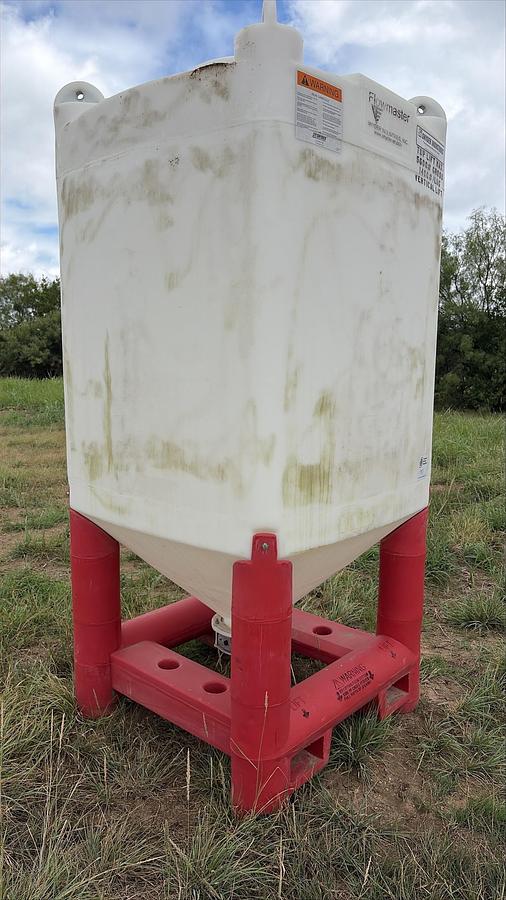 Used Snyder Flow Master Hopper
