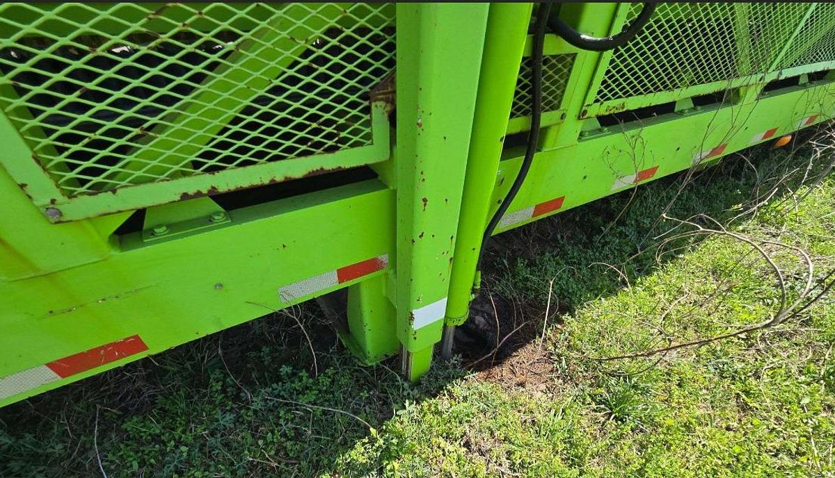 Used 2011 APPCO MS-82-30 T/A SAND CONVEYOR TRAILER