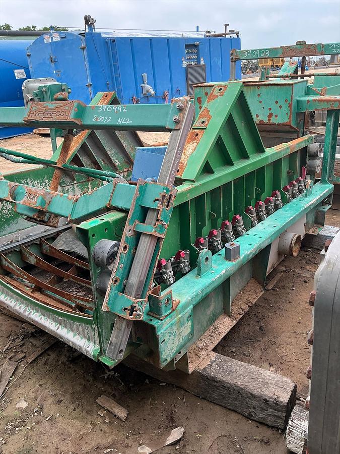 Used Derrick Shaker