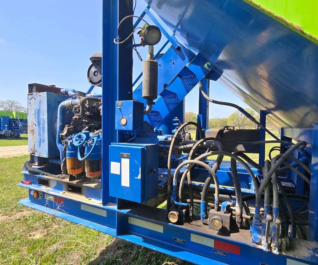 Used 2012 APPCO FS-40 T/A SAND HOG TRAILER