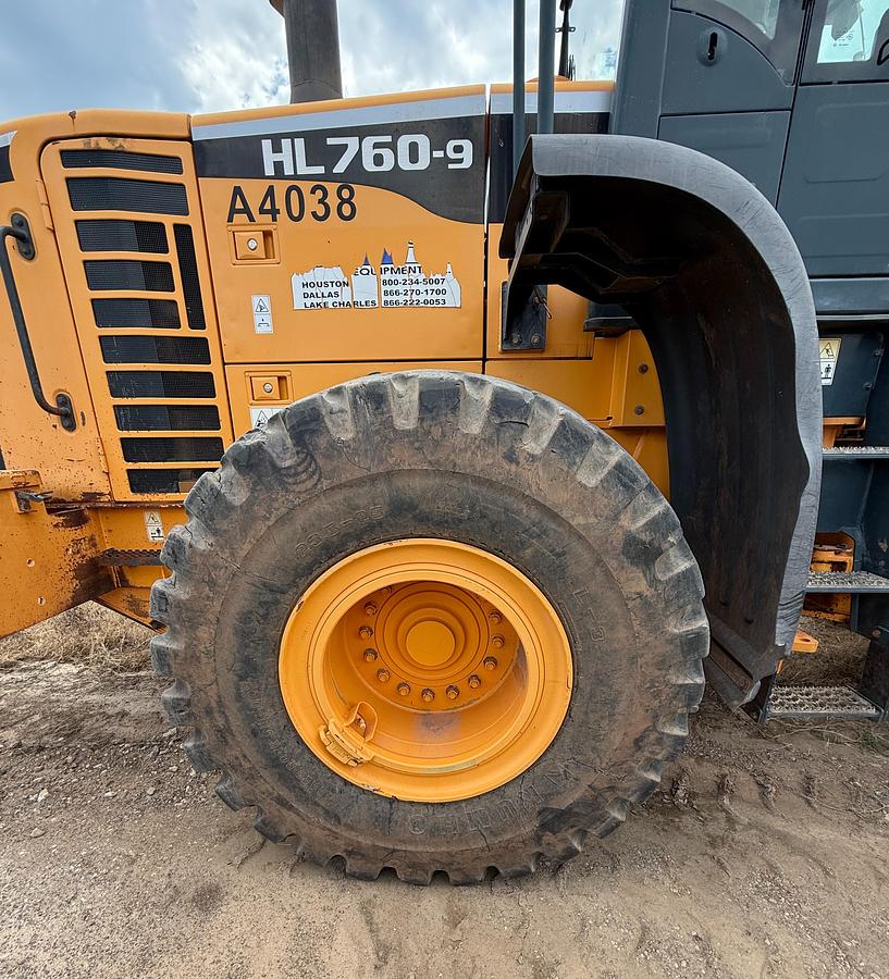 Used Hyundai HL760-9 Wheel Loader